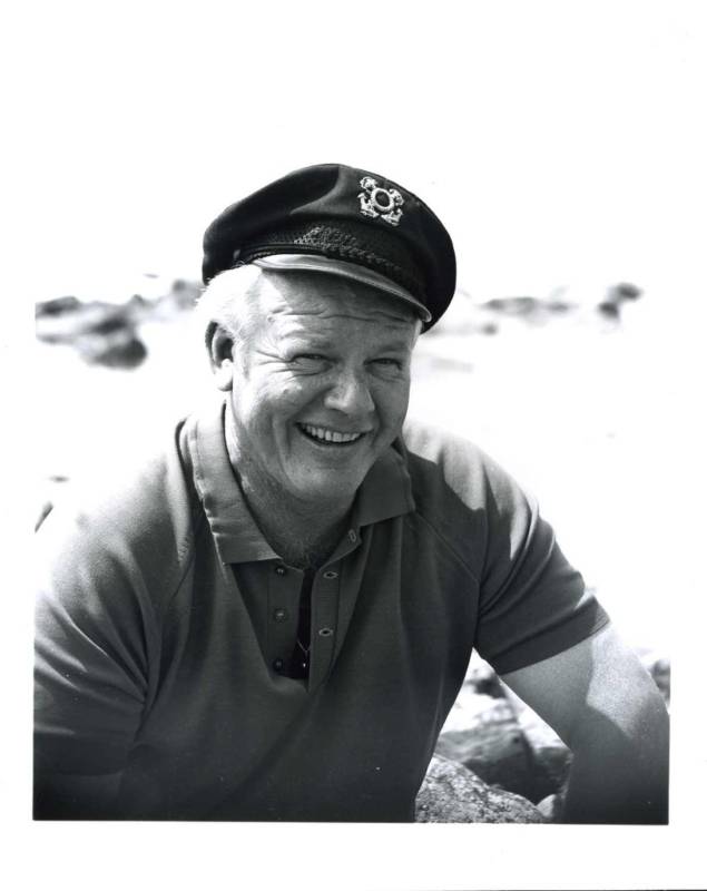 Alan Hale Jr. as Skipper